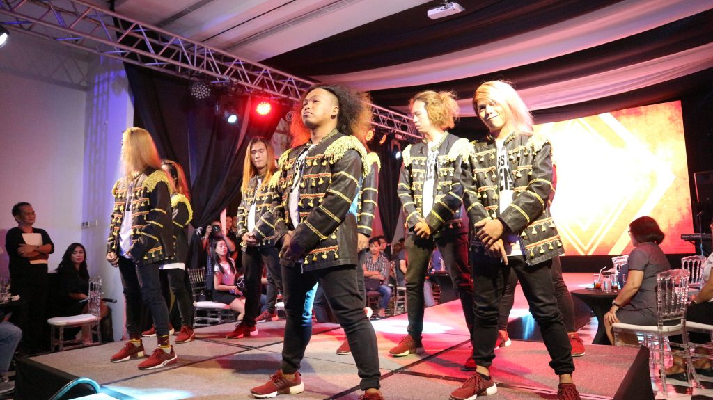 Seda Abreeza Soaring at 5 -