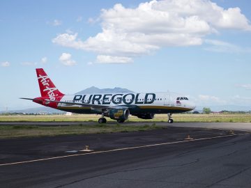Puregold unveils its new plane livery in partnership with AirAsia photo 2