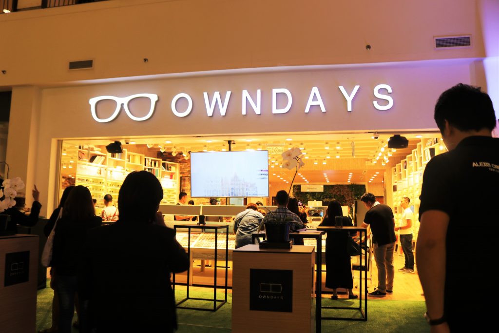 OWNDAYS Japanese Eyewear Brand Opens in Abreeza Its First Store in