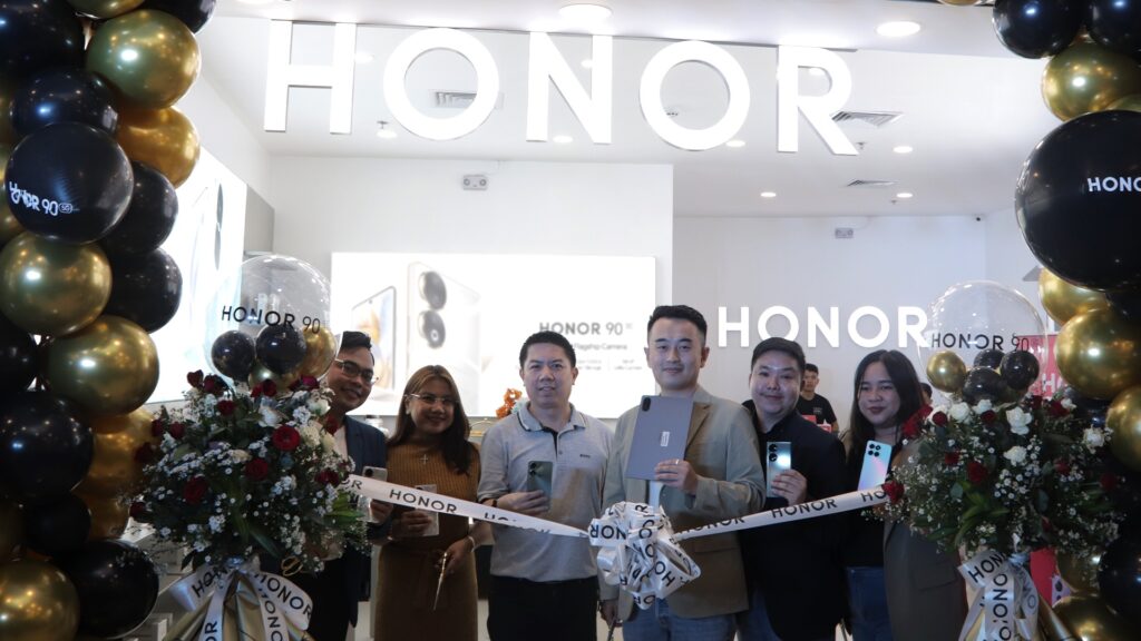 Honor Philippines Experience Store GMall Opening